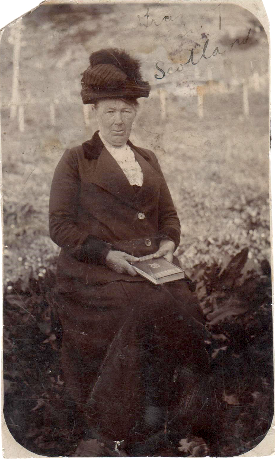 Photo of photos/Catherine McLennan bn 1853 Lochcarron portrait